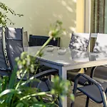Apartment Im Rosengarten *
