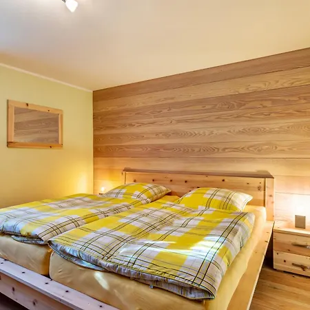 Im Rosengarten Apartman *